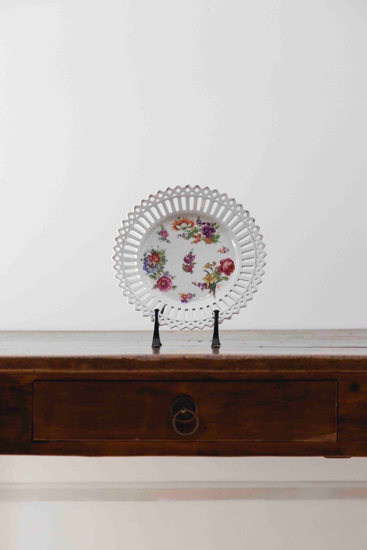 Antique porcelain flower plate