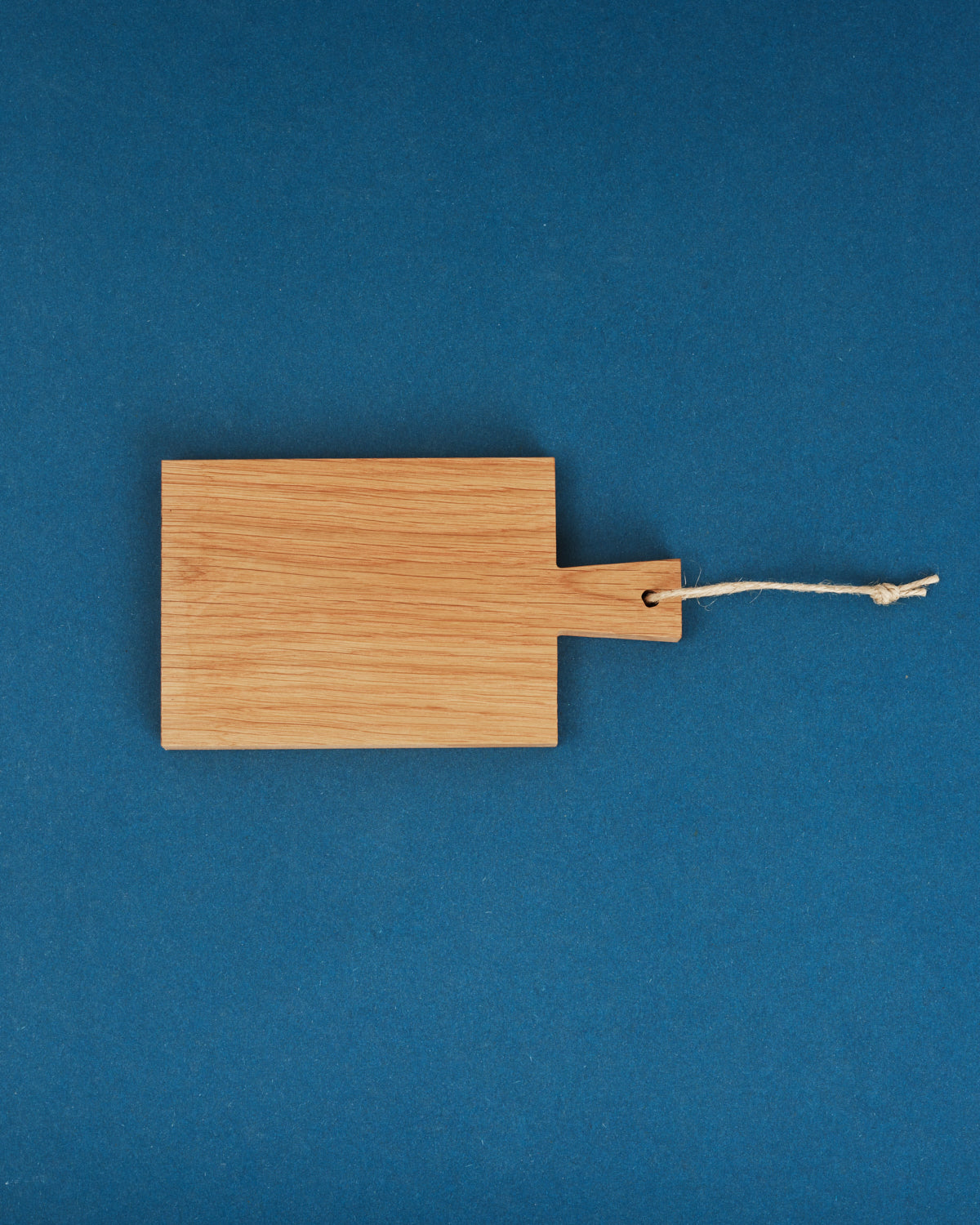 Rectangular small cutting board