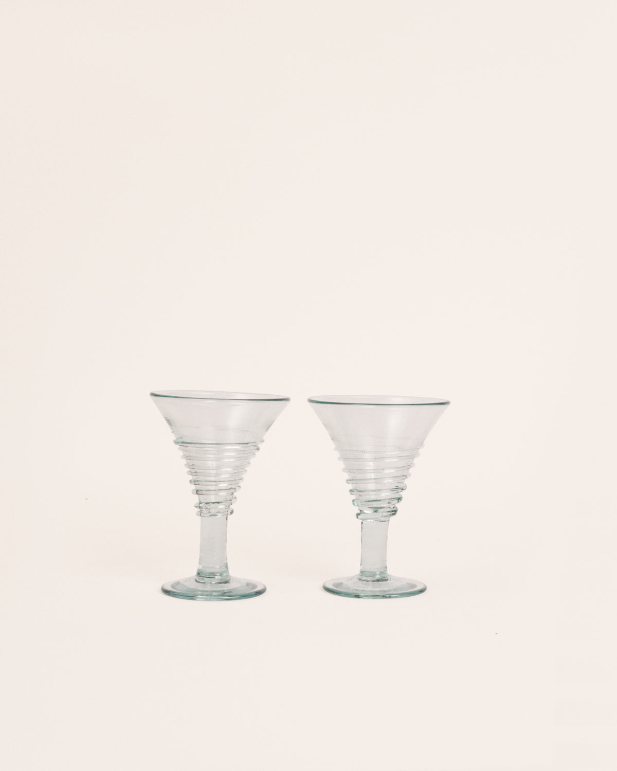 Pareja copas circle transparente