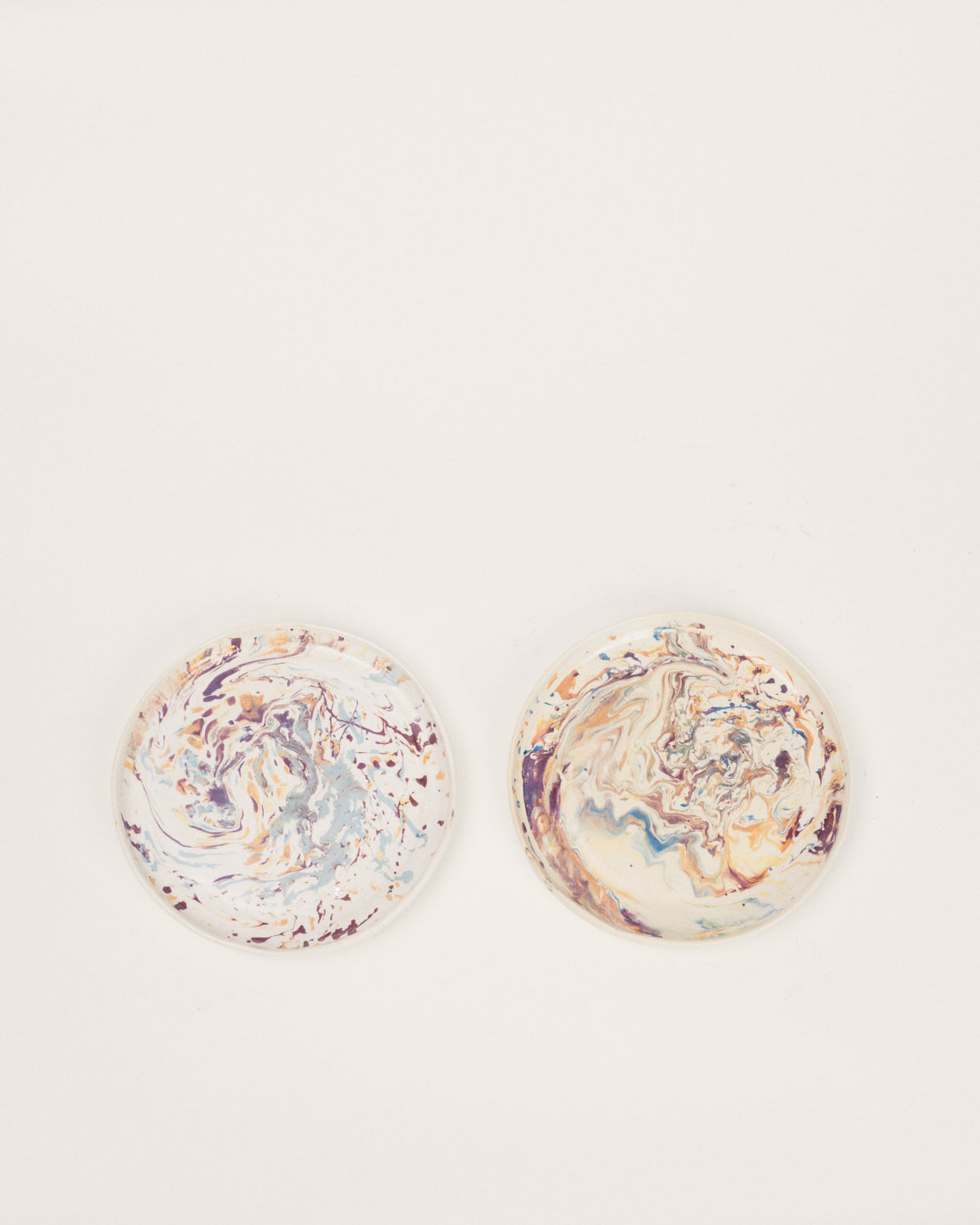 Marbled dessert plates (set of 2)