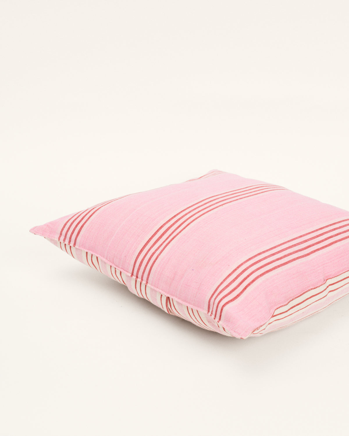 Guinea cushion