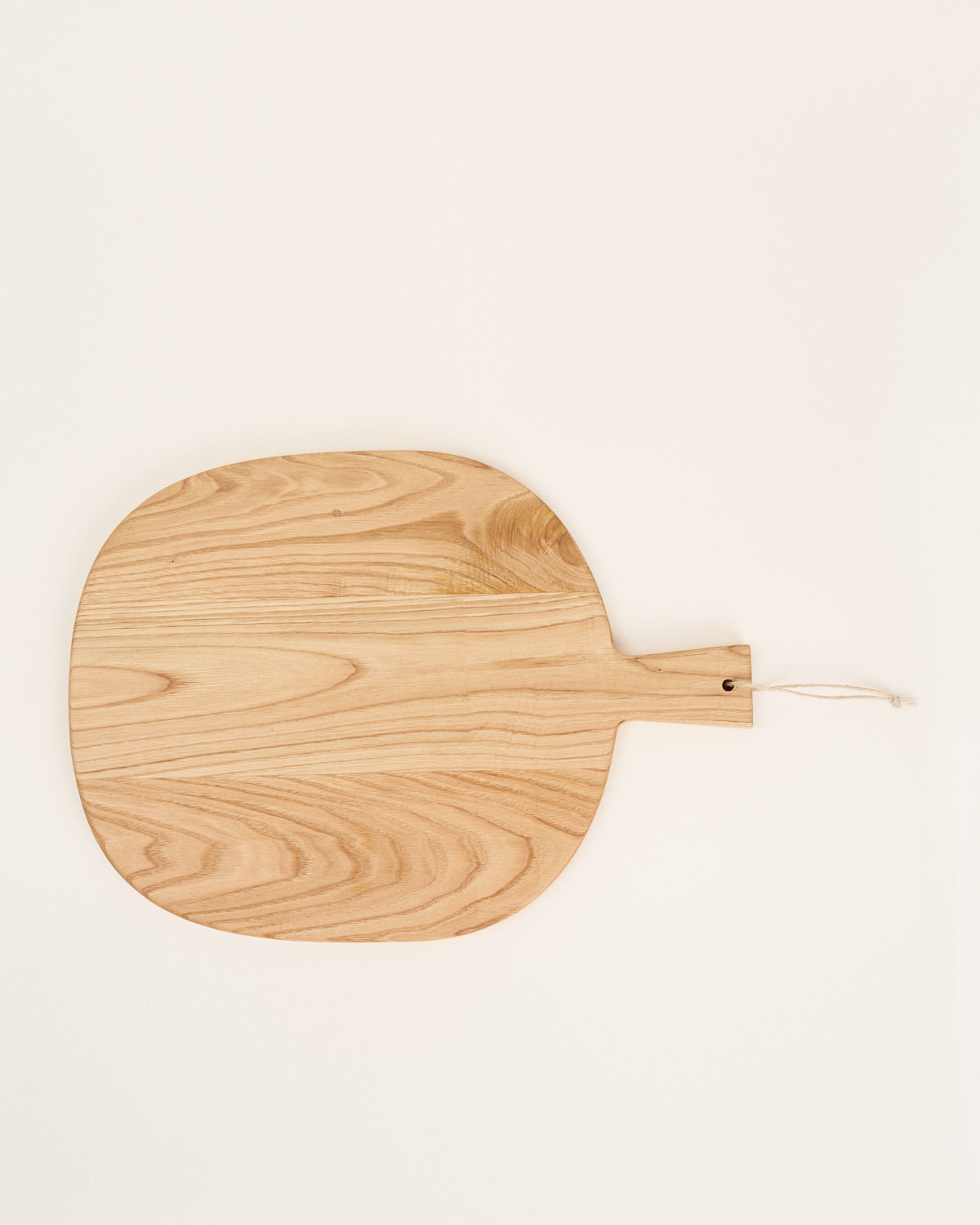 Round cutting board