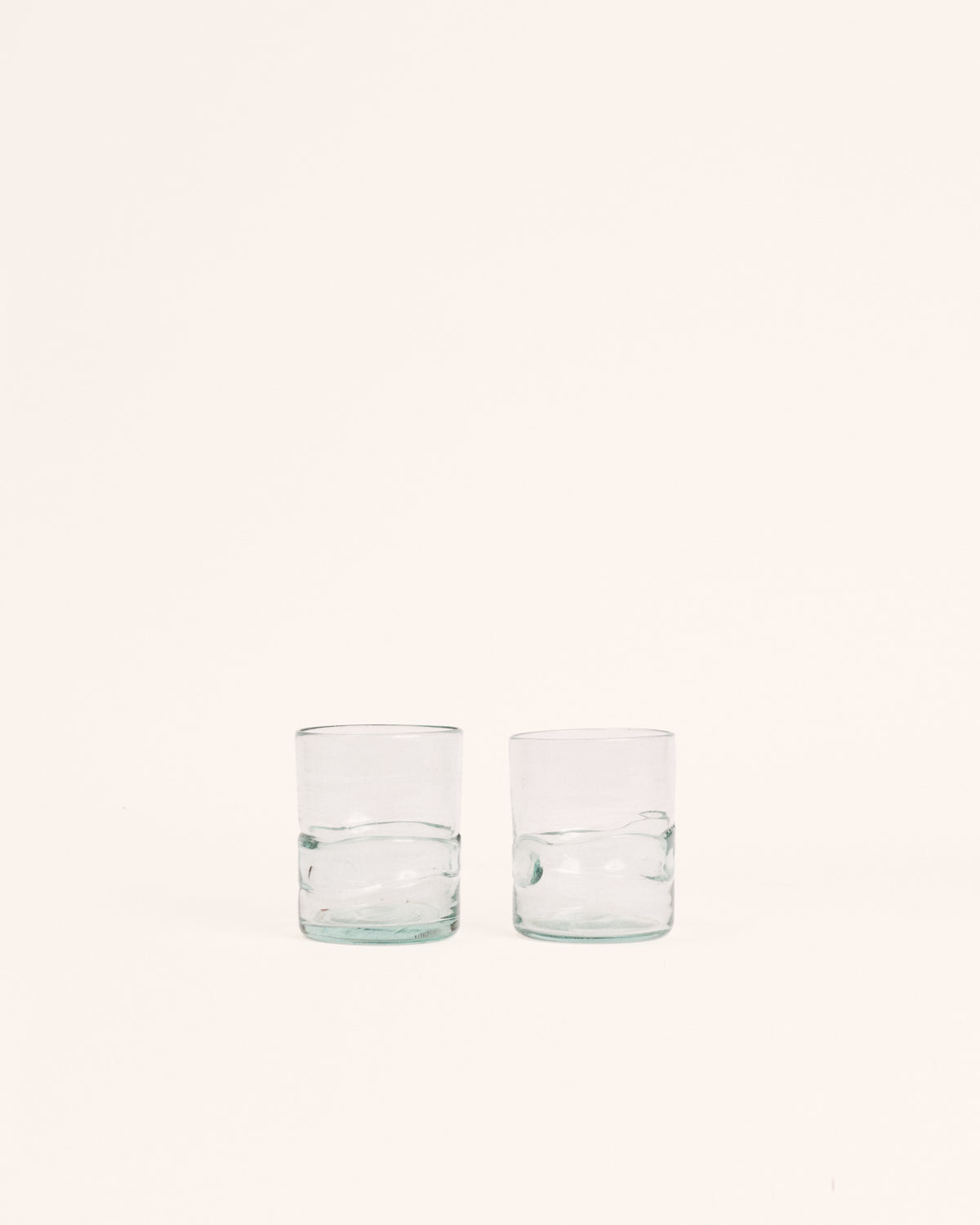 <transcy>Pair of medium transparent spatter glasses</transcy>