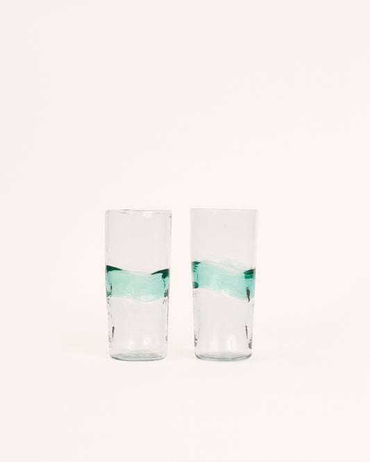 <transcy>Pair of tall green spatter glasses</transcy>